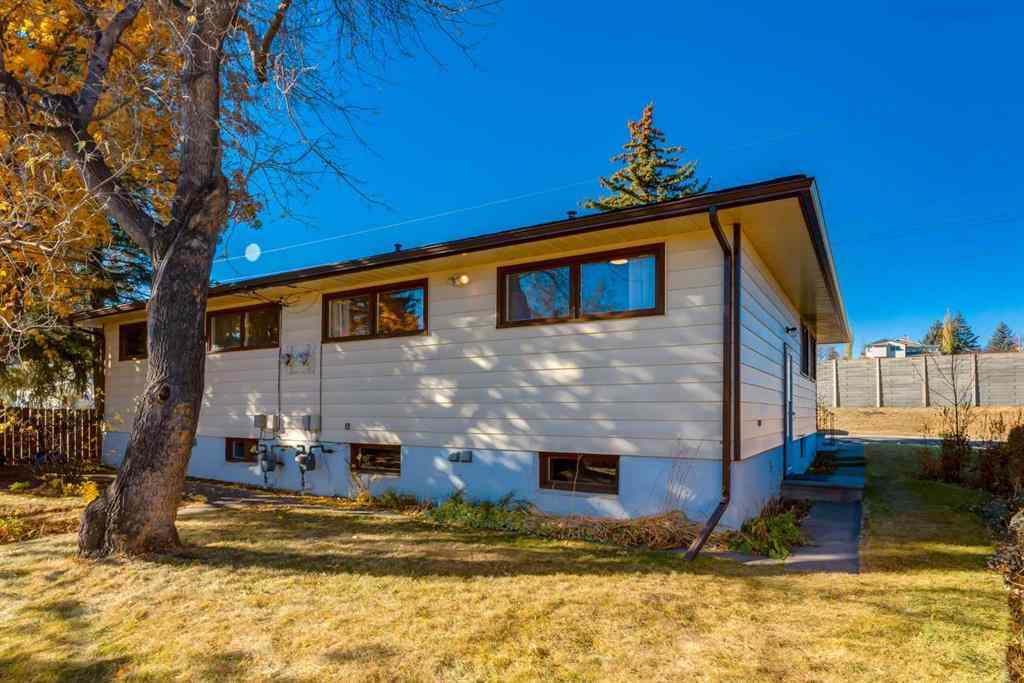 MLS® A2267917 - 126 Winston Drive SW in Westgate Calgary, Residential