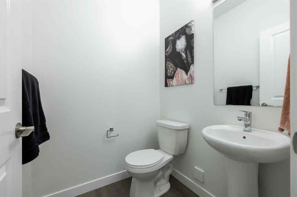 MLS® A2267921 - 71 Heritage Manor  in Heritage Hills Cochrane, Residential