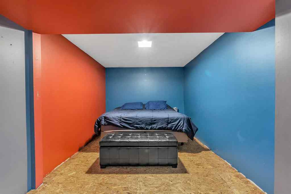 MLS® A2267924 - 212 Dovercrest Place SE in Dover Calgary, Residential