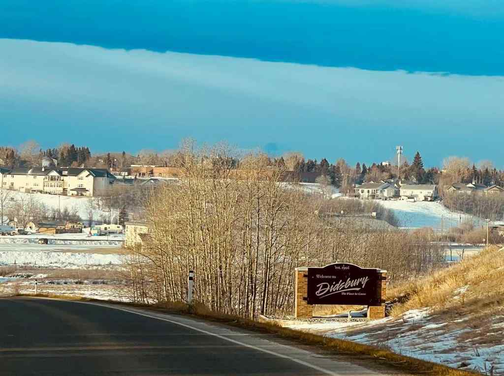 MLS® # A2267926 - 1628 25 Avenue  in NONE Didsbury, Residential Open Houses