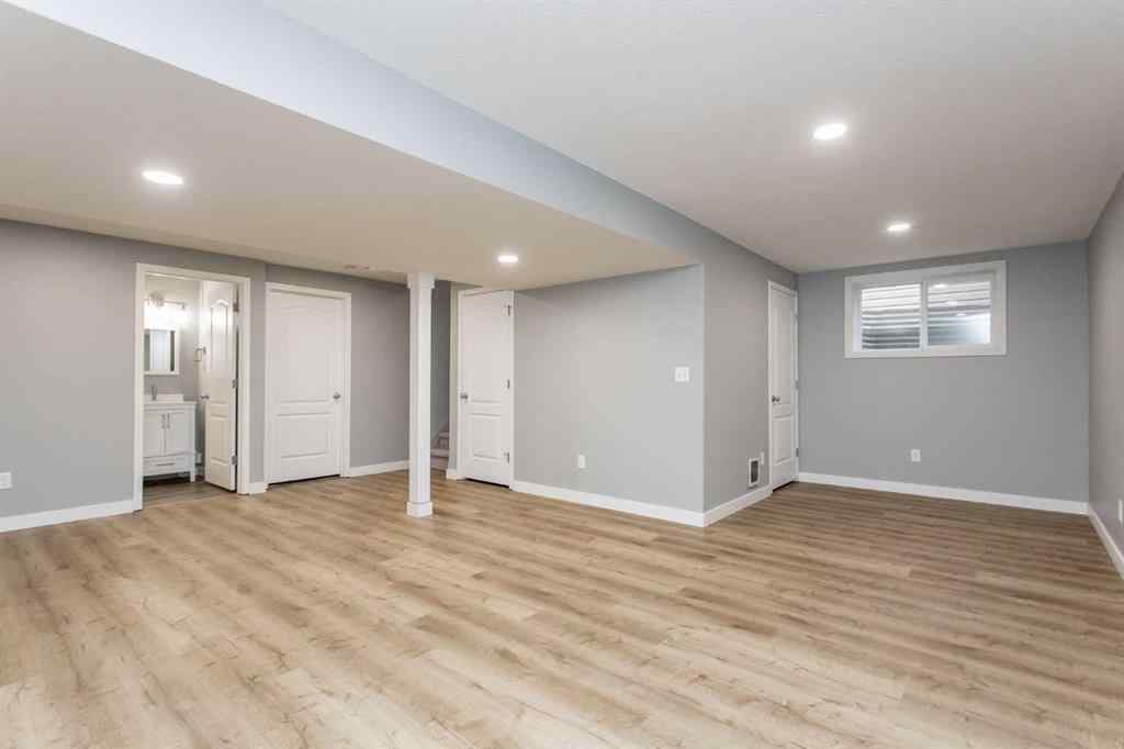 MLS® A2267932 - 55 Arnold Close  in Aspen Ridge Red Deer, Residential