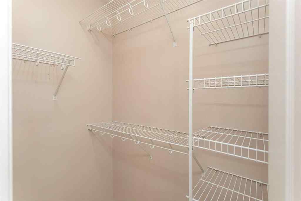 MLS® A2267932 - 55 Arnold Close  in Aspen Ridge Red Deer, Residential