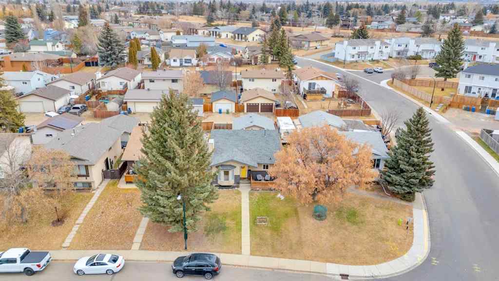 MLS® A2267934 - 25 Erickson Drive  in Eastview Estates Red Deer, Residential