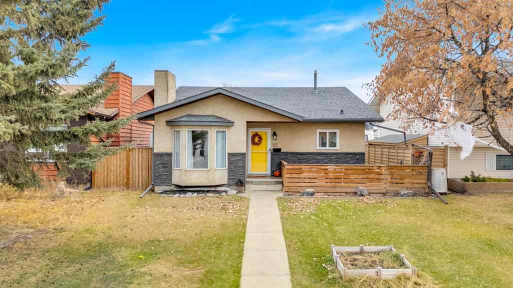 MLS® A2267934 - 25 Erickson Drive  in Eastview Estates Red Deer, Residential
