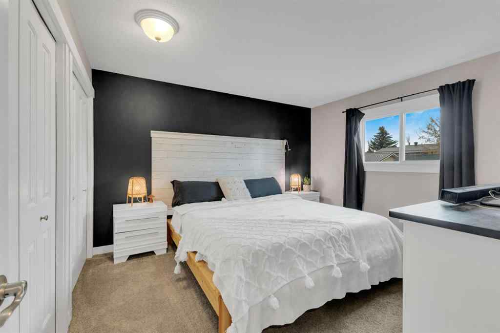 MLS® A2267934 - 25 Erickson Drive  in Eastview Estates Red Deer, Residential