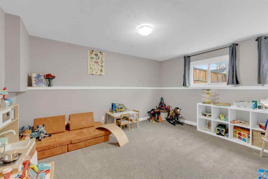 MLS® A2267934 - 25 Erickson Drive  in Eastview Estates Red Deer, Residential