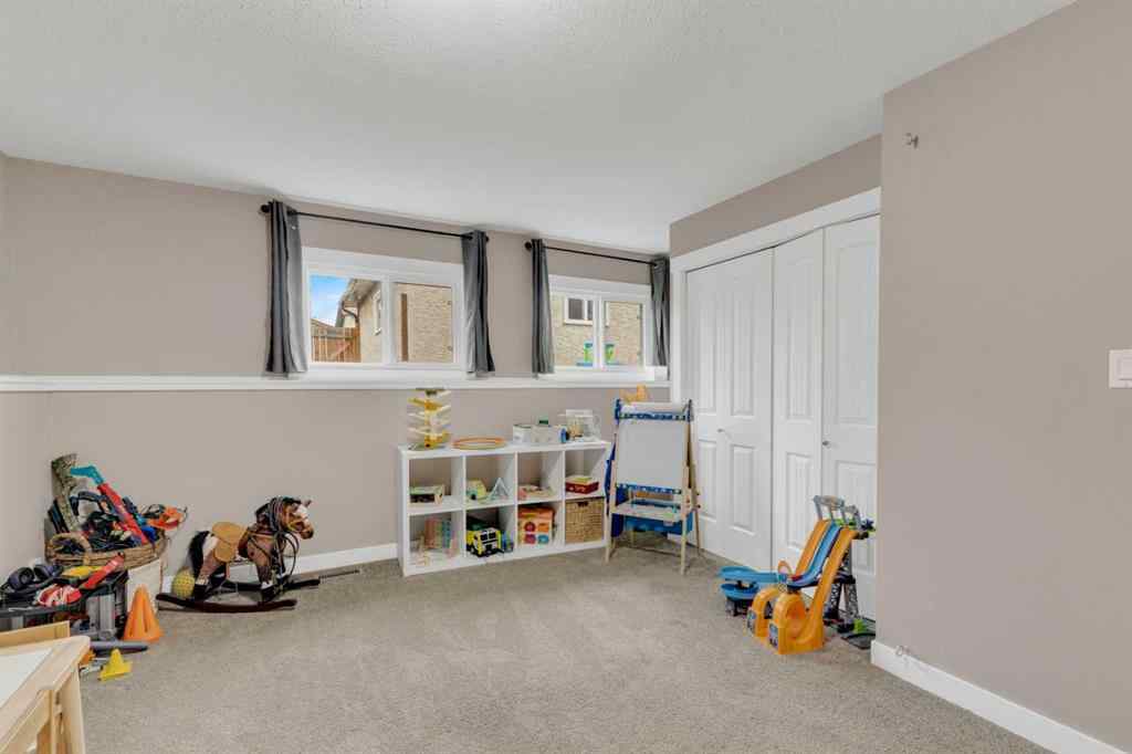 MLS® A2267934 - 25 Erickson Drive  in Eastview Estates Red Deer, Residential