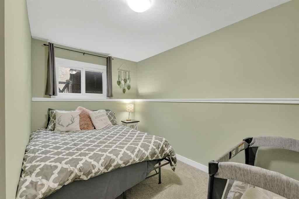 MLS® A2267934 - 25 Erickson Drive  in Eastview Estates Red Deer, Residential