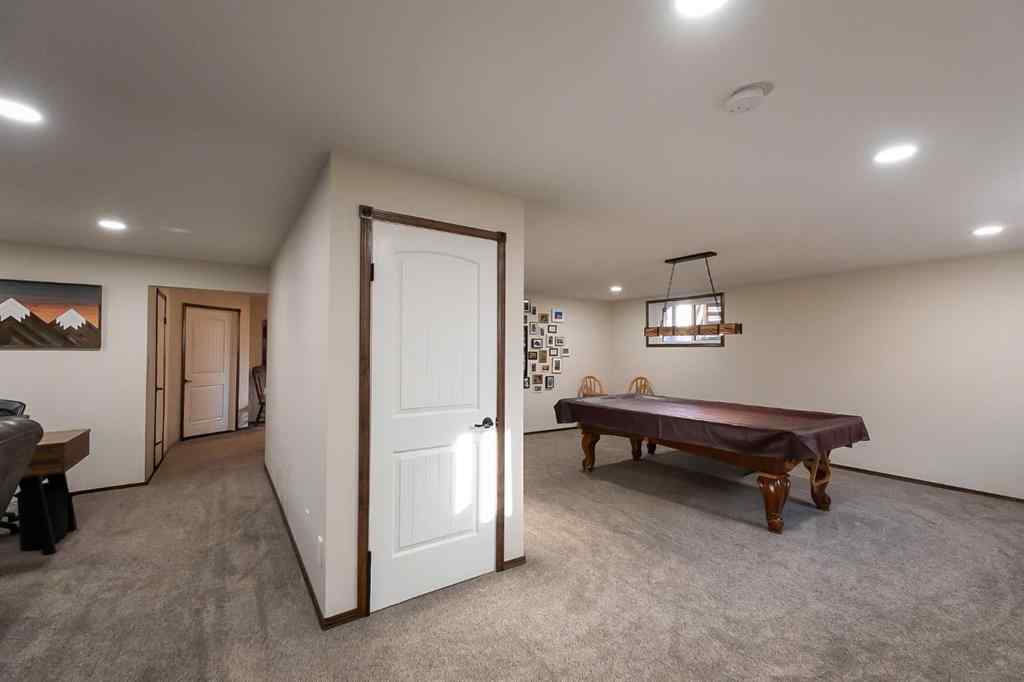 MLS® A2267937 - 749 Northridge Street  in NONE Picture Butte, Residential