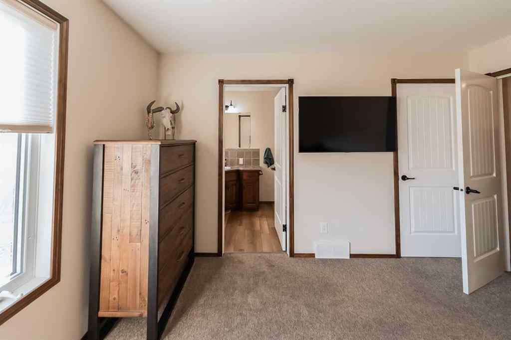 MLS® A2267937 - 749 Northridge Street  in NONE Picture Butte, Residential