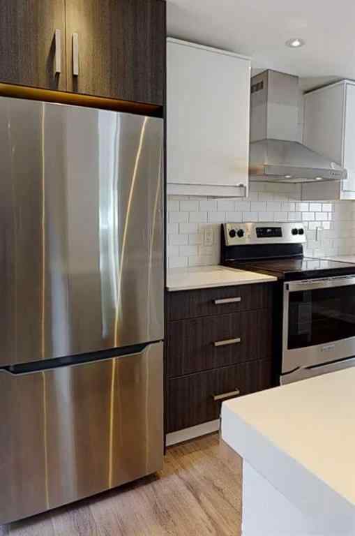 MLS® A2267941 - 866 Balmoral Street SE in River Flats Medicine Hat, Residential