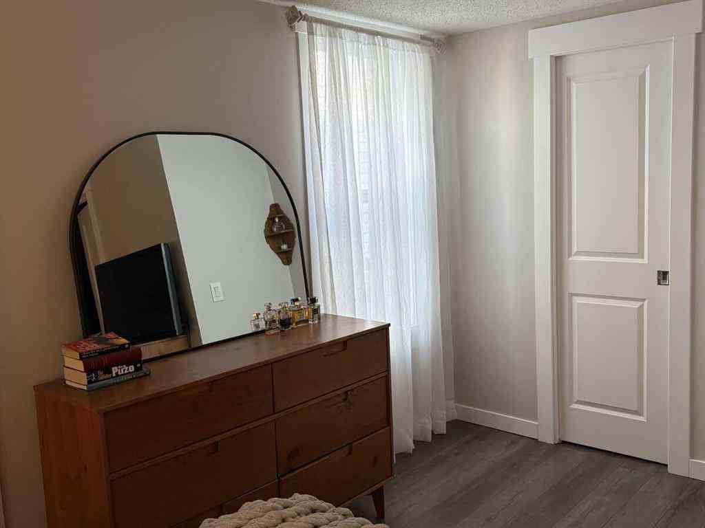 MLS® A2267941 - 866 Balmoral Street SE in River Flats Medicine Hat, Residential