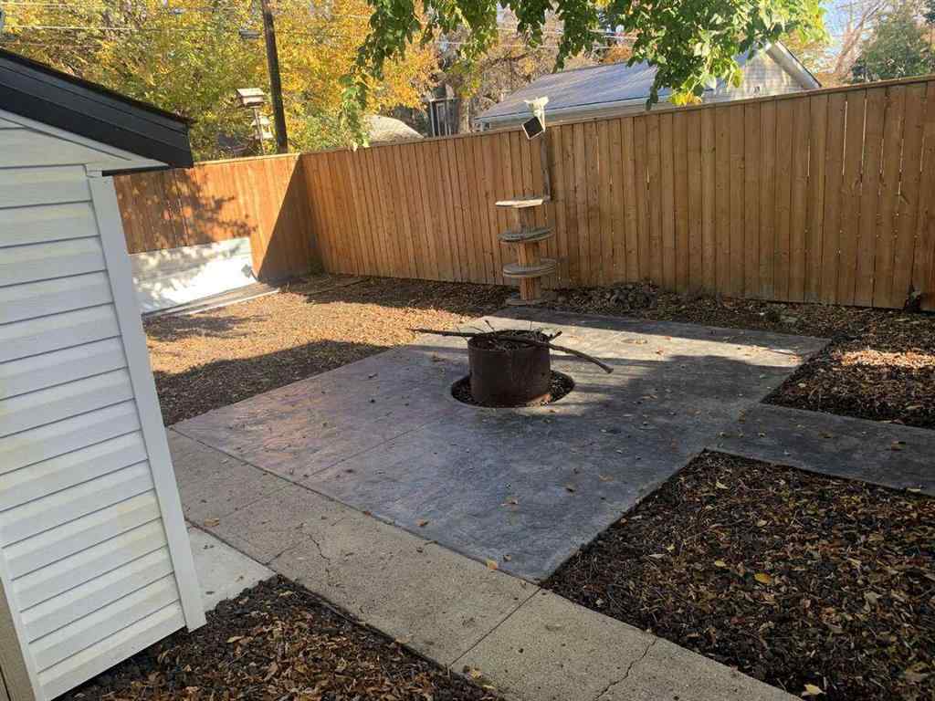 MLS® A2267941 - 866 Balmoral Street SE in River Flats Medicine Hat, Residential