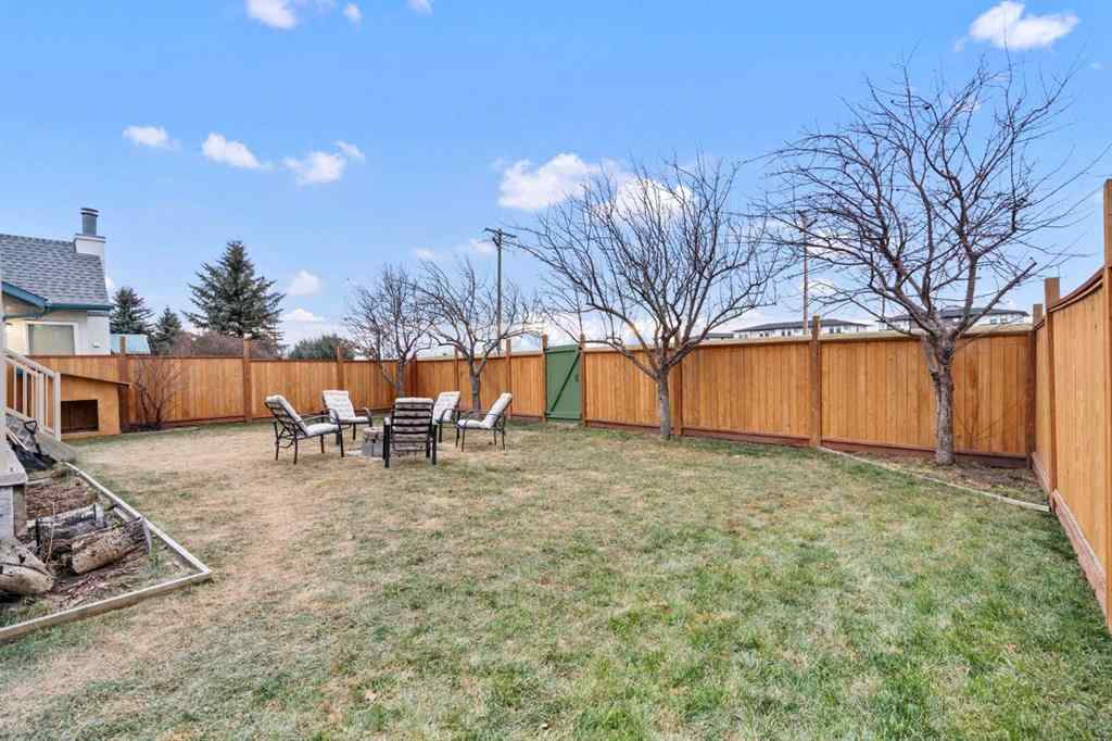 MLS® A2267944 - 43 Sunset Crescent  in Suntree Okotoks, Residential