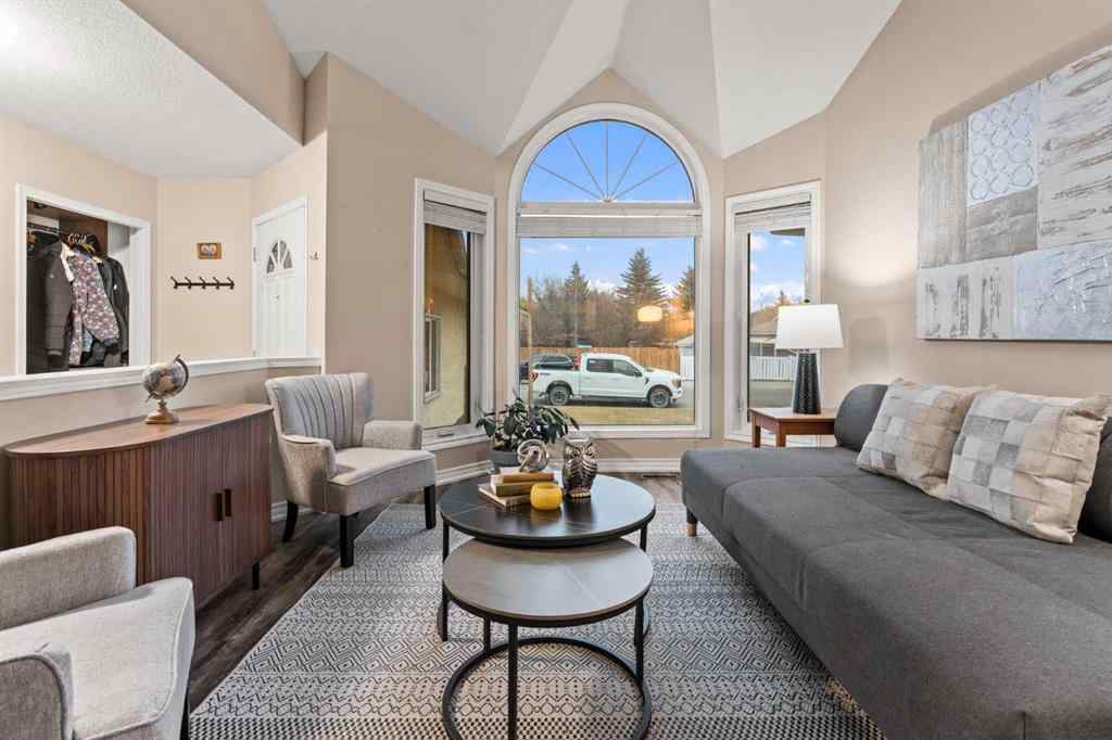 MLS® A2267944 - 43 Sunset Crescent  in Suntree Okotoks, Residential