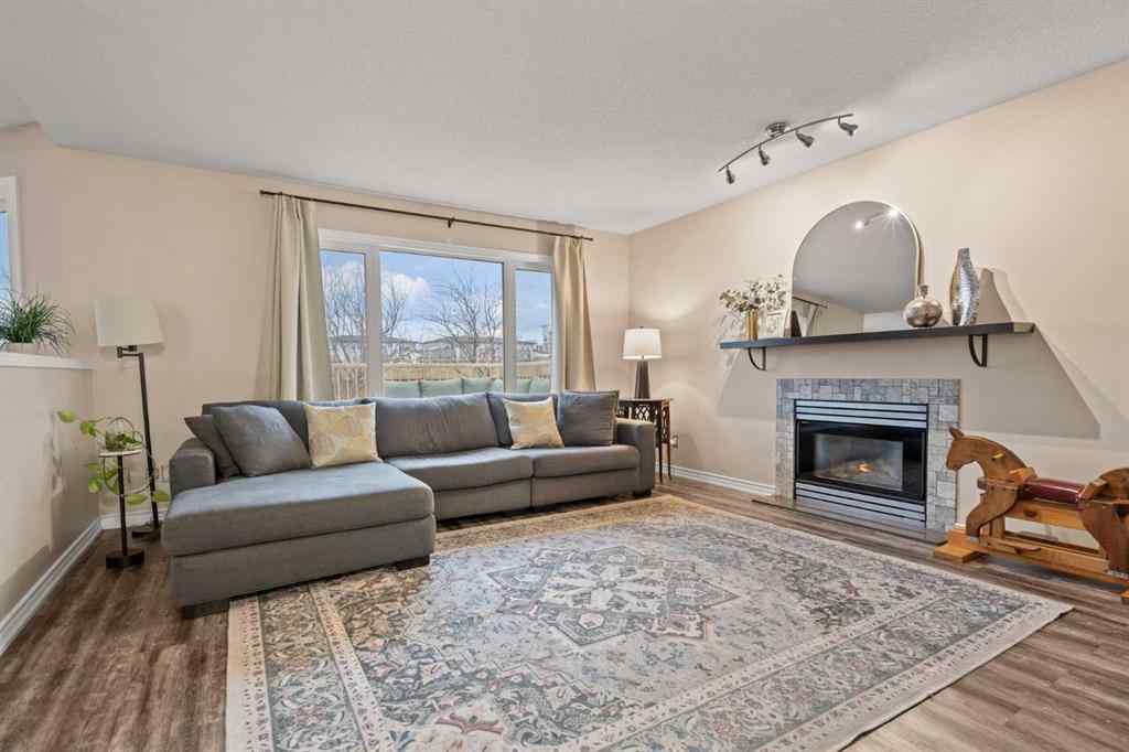 MLS® A2267944 - 43 Sunset Crescent  in Suntree Okotoks, Residential