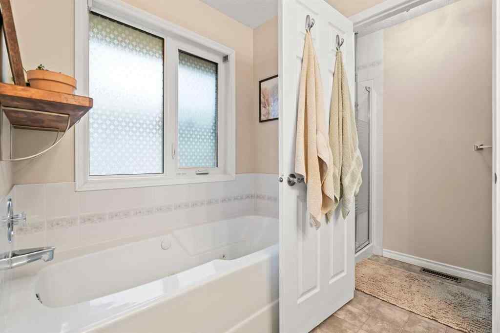 MLS® A2267944 - 43 Sunset Crescent  in Suntree Okotoks, Residential