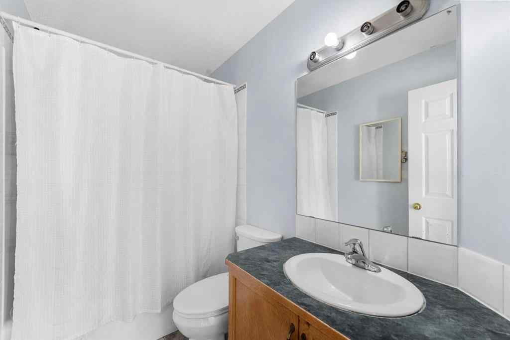 MLS® A2267954 - 8 Martin Crossing Crescent NE in Martindale Calgary, Residential