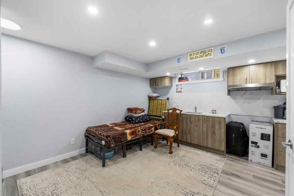 MLS® A2267954 - 8 Martin Crossing Crescent NE in Martindale Calgary, Residential