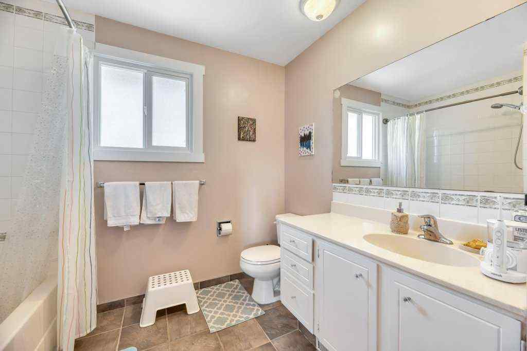 MLS® A2267958 - 3112 107 Avenue SW in Cedarbrae Calgary, Residential