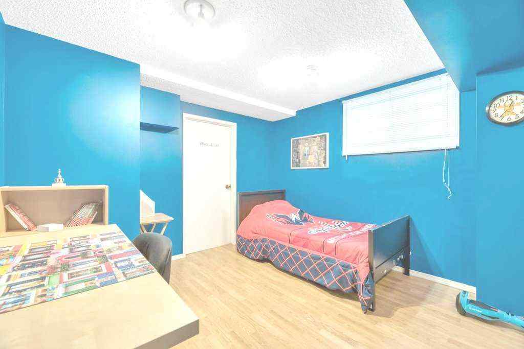 MLS® A2267958 - 3112 107 Avenue SW in Cedarbrae Calgary, Residential