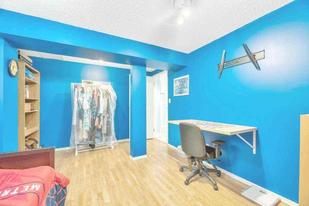 MLS® A2267958 - 3112 107 Avenue SW in Cedarbrae Calgary, Residential