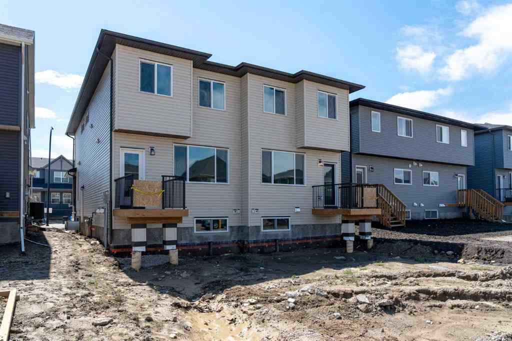 MLS® A2267959 - 135 Creekview Gardens SW in Pine Creek Calgary, Residential
