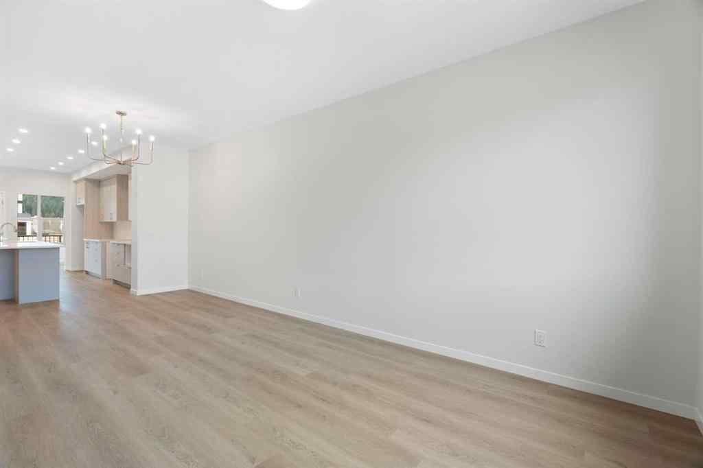 MLS® A2267959 - 135 Creekview Gardens SW in Pine Creek Calgary, Residential