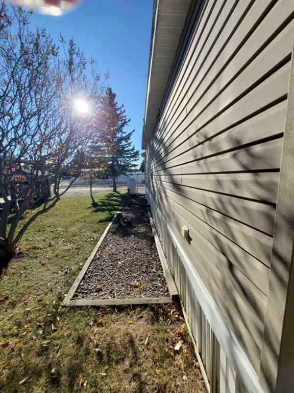 MLS® A2267961 - 61 Points West Resort   in Points West Sylvan Lake, Land