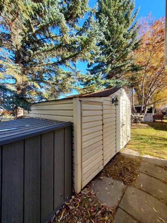 MLS® A2267961 - 61 Points West Resort   in Points West Sylvan Lake, Land