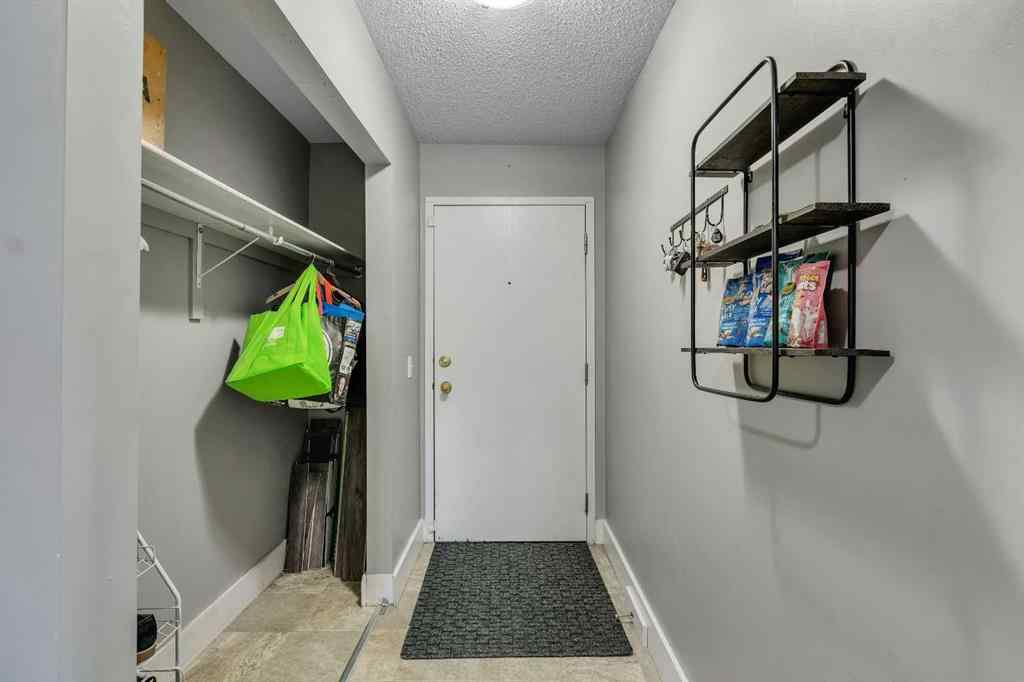 MLS® A2267964 - Unit #2 6203 Bowness Road NW in Bowness Calgary, Residential