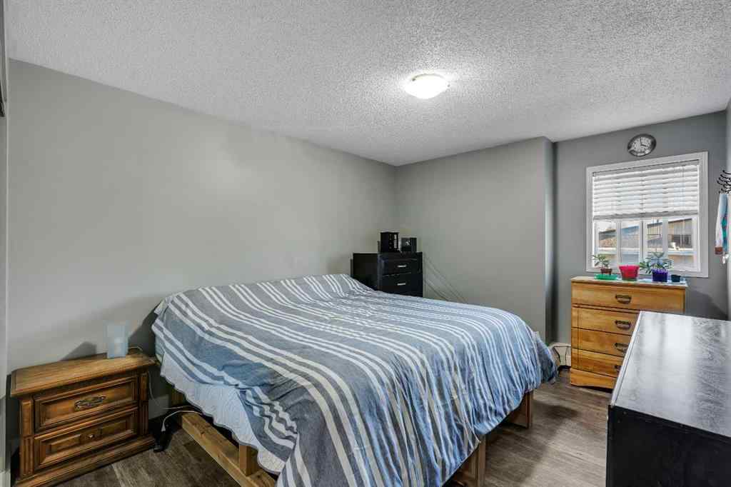 MLS® A2267964 - Unit #2 6203 Bowness Road NW in Bowness Calgary, Residential