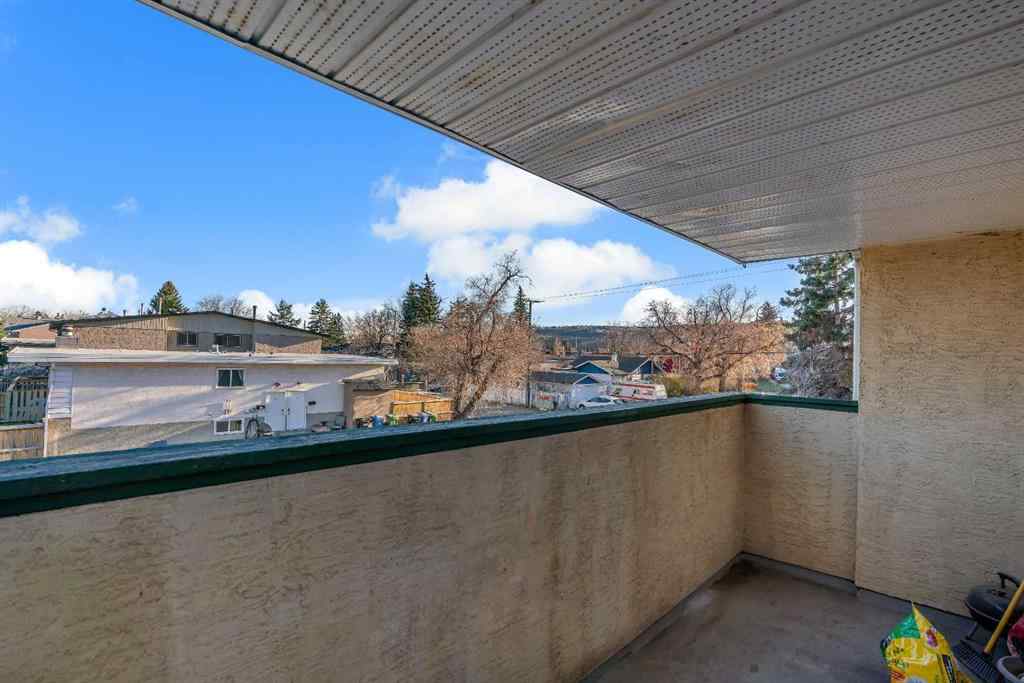 MLS® A2267964 - Unit #2 6203 Bowness Road NW in Bowness Calgary, Residential
