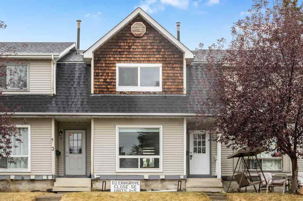 MLS® A2267968 - Unit #2 112 Erin Grove Close SE in Erin Woods Calgary, Residential