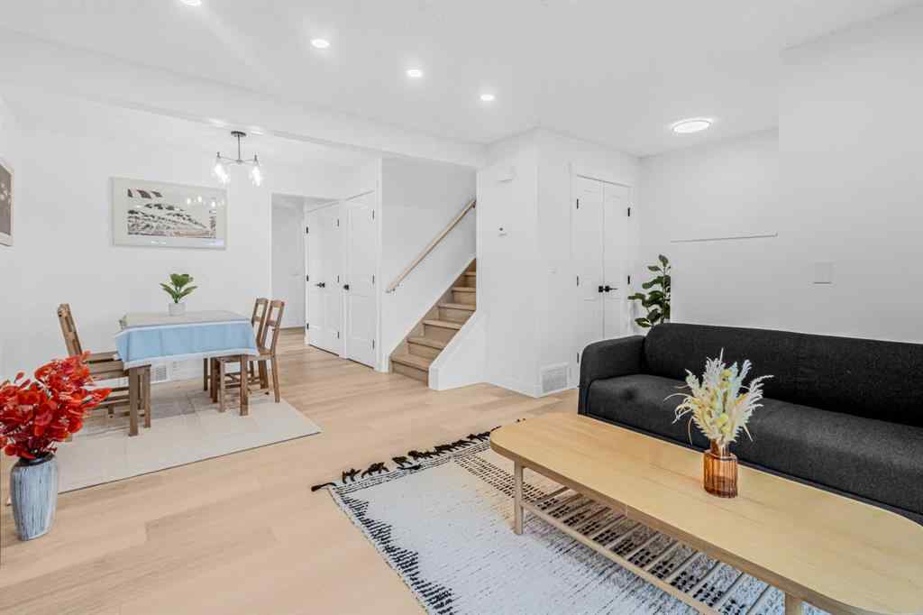 MLS® A2267968 - Unit #2 112 Erin Grove Close SE in Erin Woods Calgary, Residential