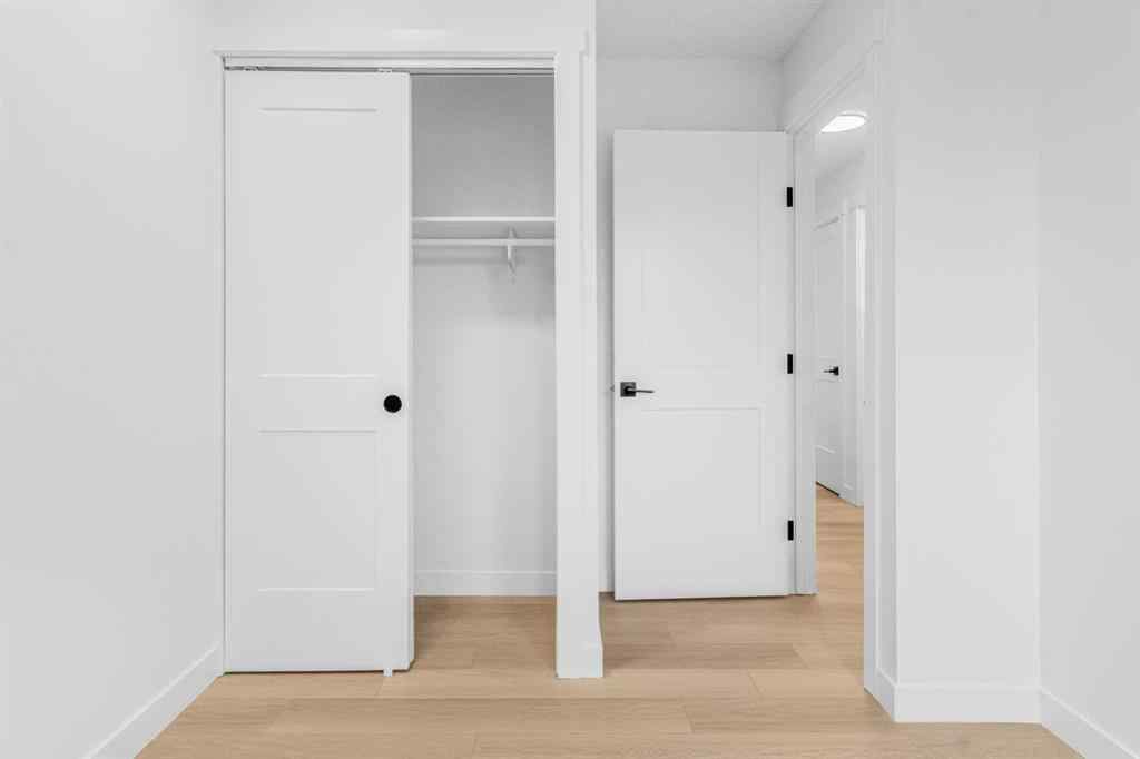 MLS® A2267968 - Unit #2 112 Erin Grove Close SE in Erin Woods Calgary, Residential