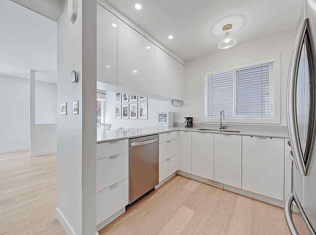 MLS® A2267969 - Unit #2 2127 34 Avenue SW in Altadore Calgary, Residential