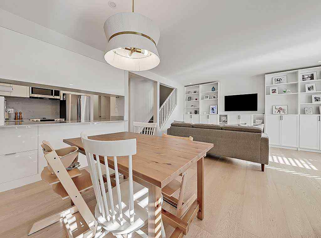 MLS® A2267969 - Unit #2 2127 34 Avenue SW in Altadore Calgary, Residential