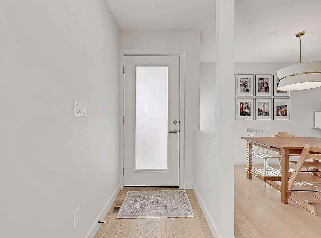 MLS® A2267969 - Unit #2 2127 34 Avenue SW in Altadore Calgary, Residential