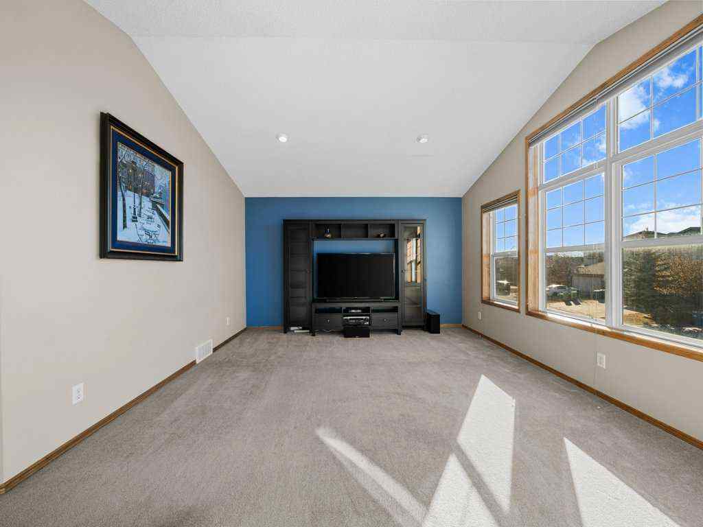 MLS® A2267971 - 108 Pantego Rise NW in Panorama Hills Calgary, Residential