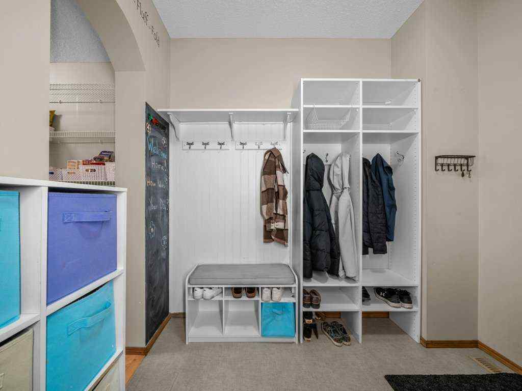 MLS® A2267971 - 108 Pantego Rise NW in Panorama Hills Calgary, Residential