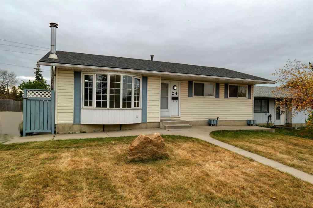 MLS® A2267972 - 24 Rundleson Way NE in Rundle Calgary, Residential