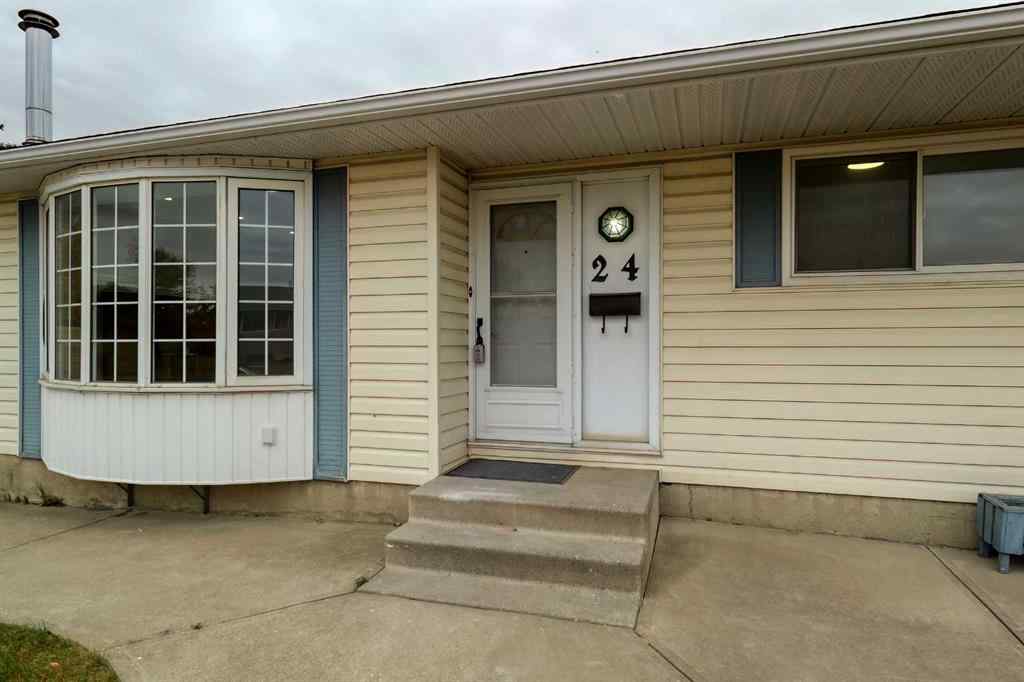 MLS® A2267972 - 24 Rundleson Way NE in Rundle Calgary, Residential