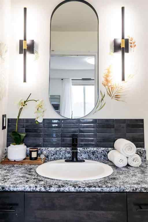 MLS&reg; # A2267973 - Unit #6 81 Sunrise Way SW in SW Southridge Medicine Hat, Residential Open Houses