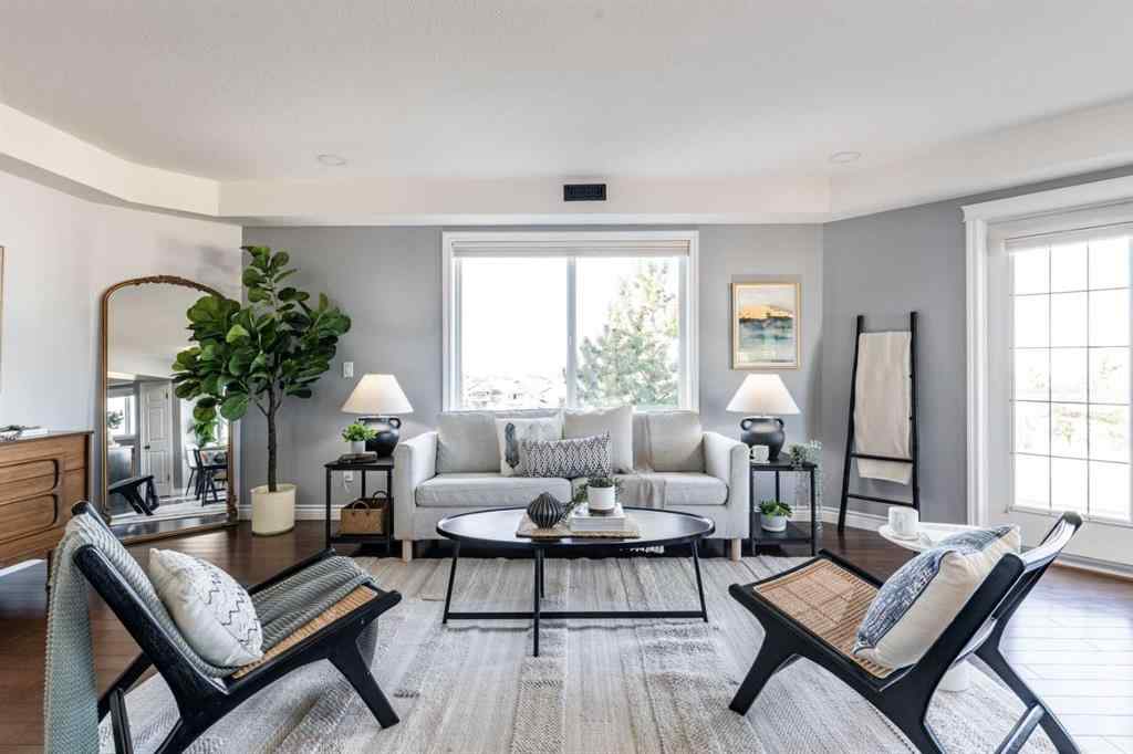 MLS&reg; # A2267973 - Unit #6 81 Sunrise Way SW in SW Southridge Medicine Hat, Residential Open Houses