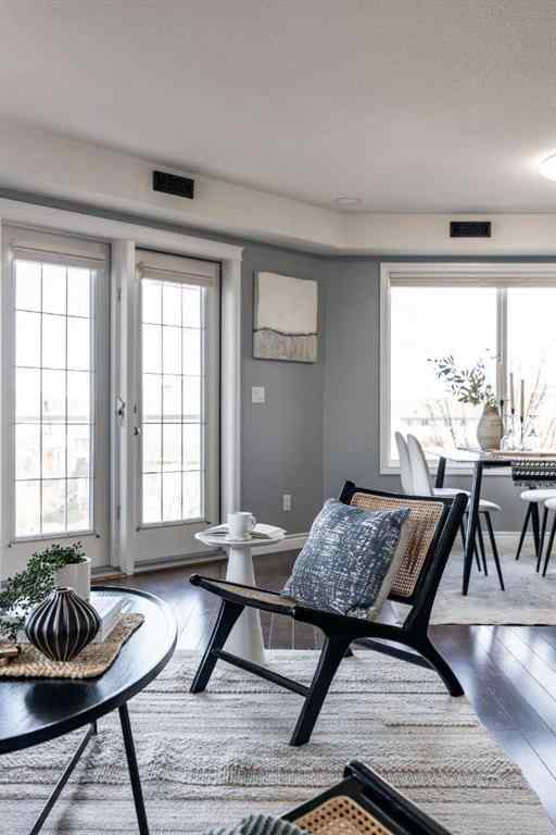 MLS&reg; # A2267973 - Unit #6 81 Sunrise Way SW in SW Southridge Medicine Hat, Residential Open Houses