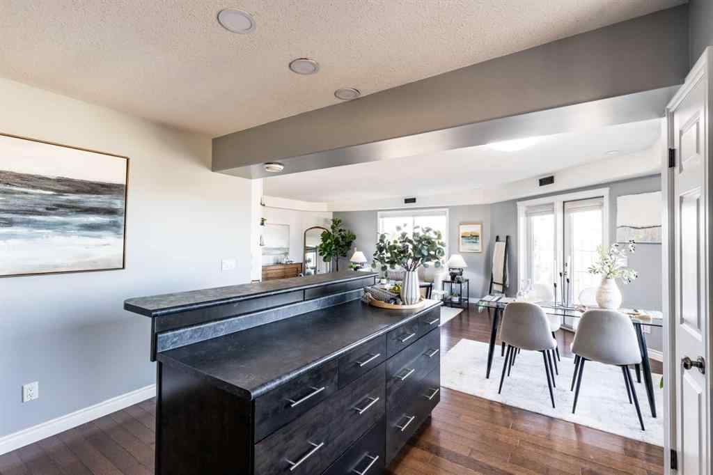 MLS&reg; # A2267973 - Unit #6 81 Sunrise Way SW in SW Southridge Medicine Hat, Residential Open Houses