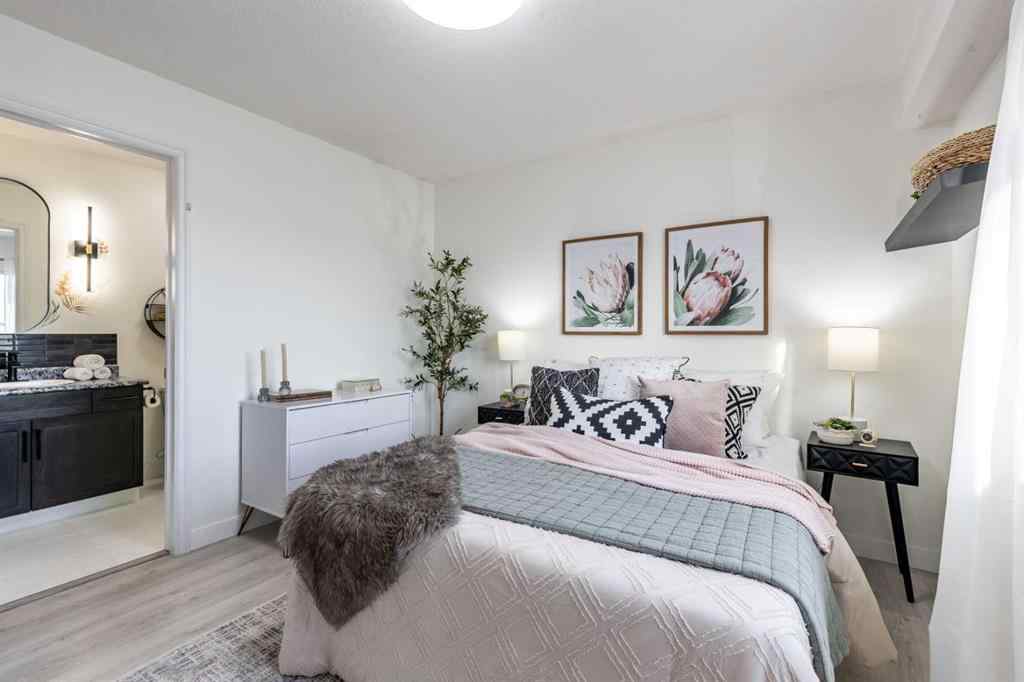 MLS&reg; # A2267973 - Unit #6 81 Sunrise Way SW in SW Southridge Medicine Hat, Residential Open Houses