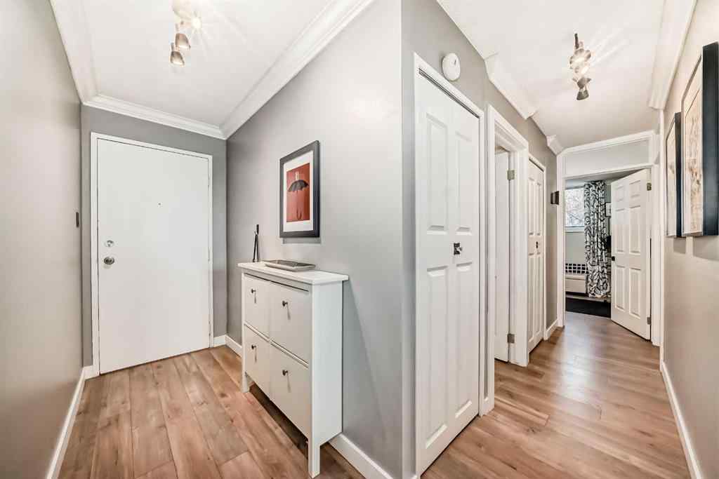 MLS® A2267974 - Unit #205 1213 13 Avenue SW in Beltline Calgary, Residential