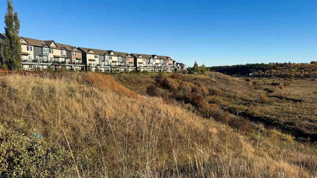 MLS® A2267975 - 132 Legacy Point SE in Legacy Calgary, Residential